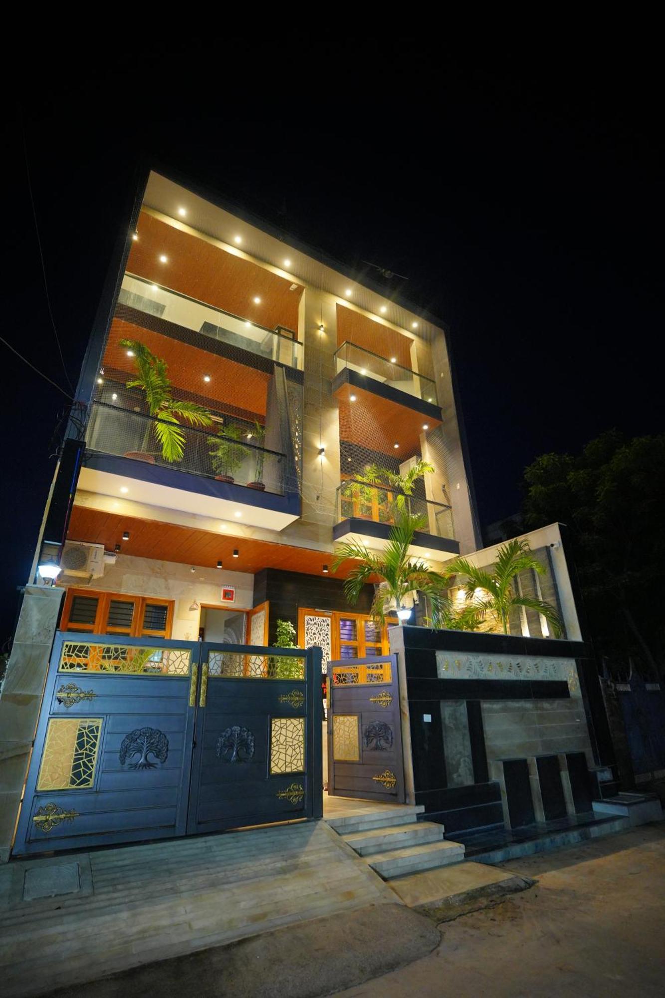 Amritam Palace A Luxury Ac Home Stay Ringas Ngoại thất bức ảnh