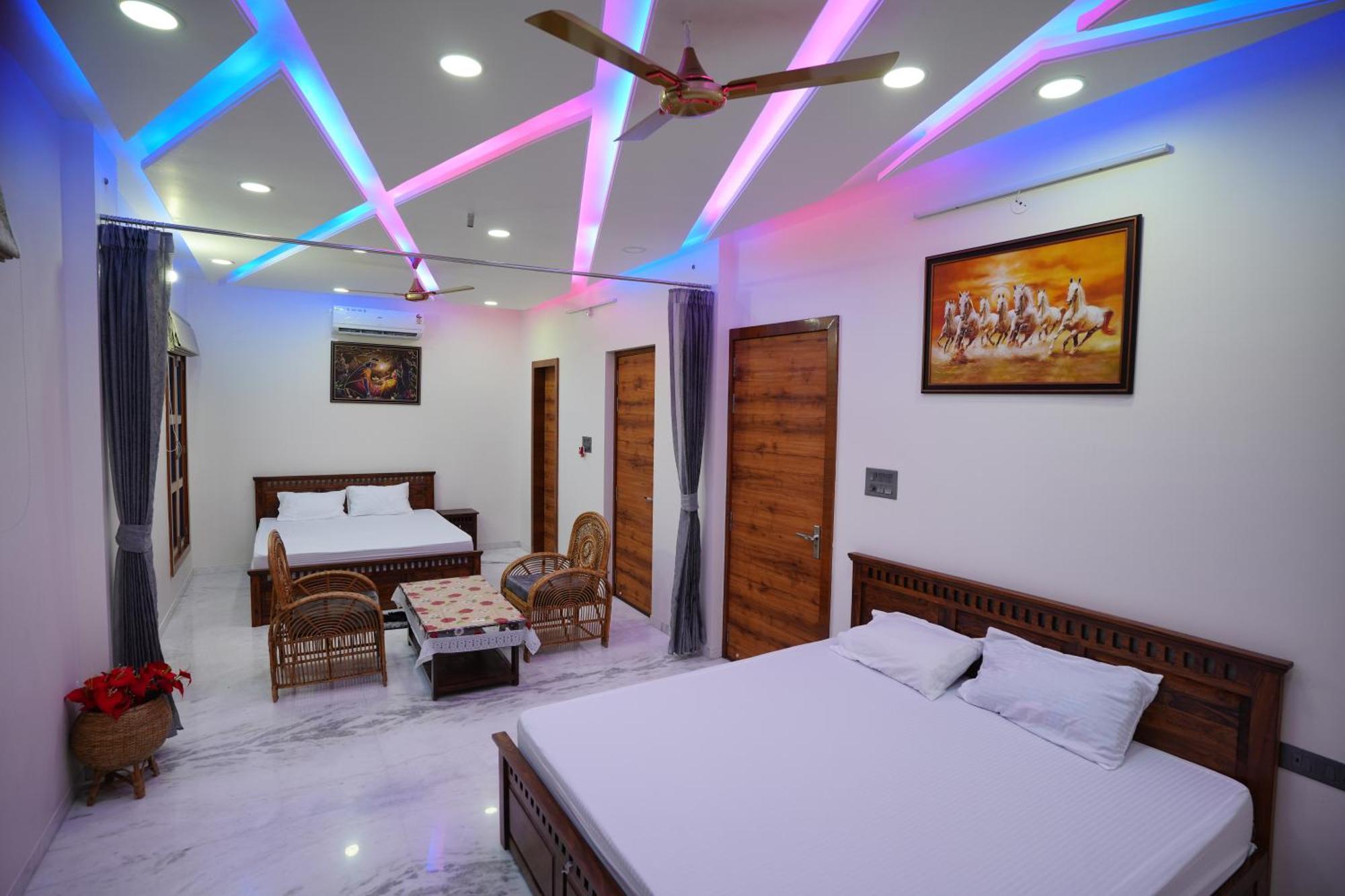 Amritam Palace A Luxury Ac Home Stay Ringas Ngoại thất bức ảnh