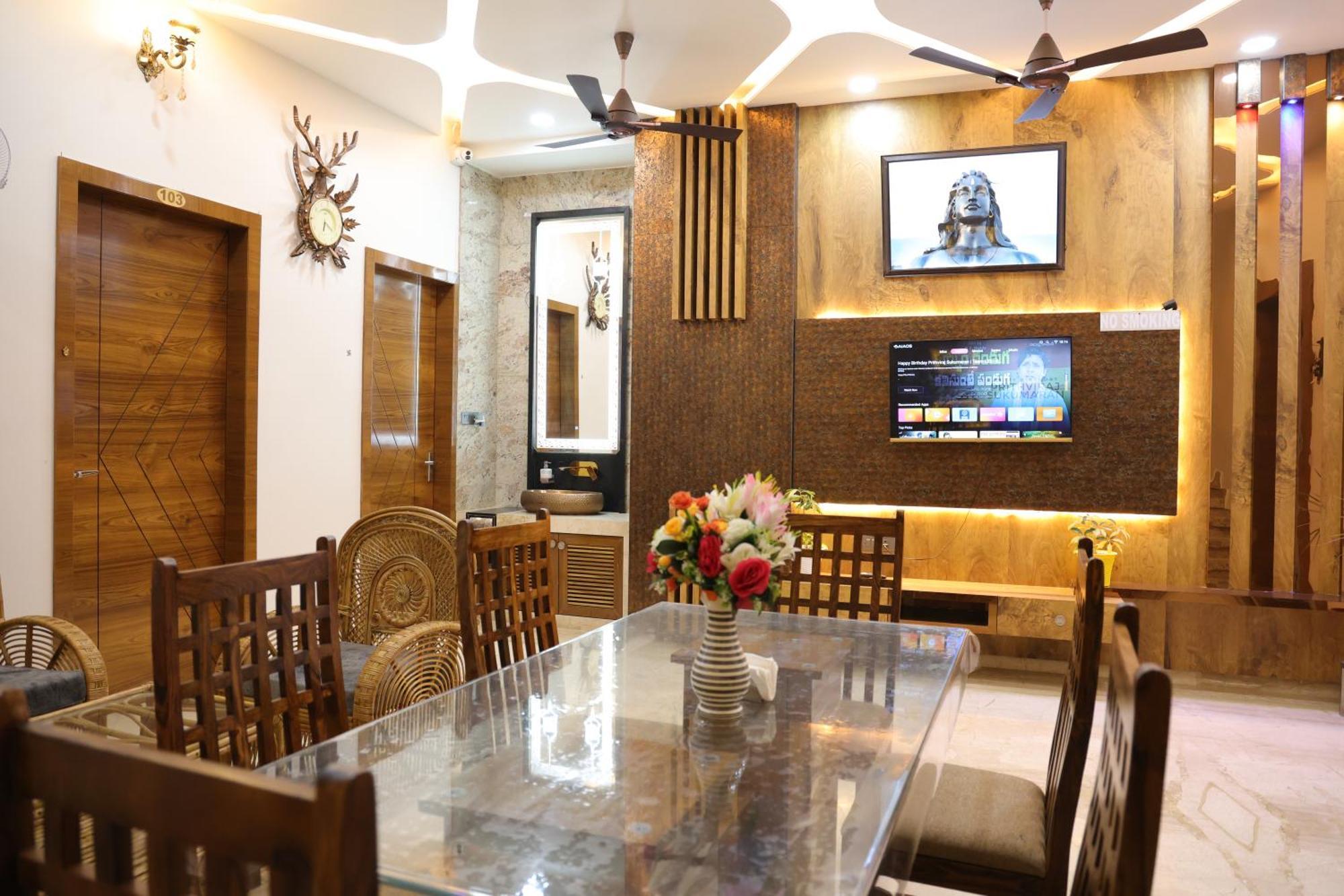 Amritam Palace A Luxury Ac Home Stay Ringas Ngoại thất bức ảnh