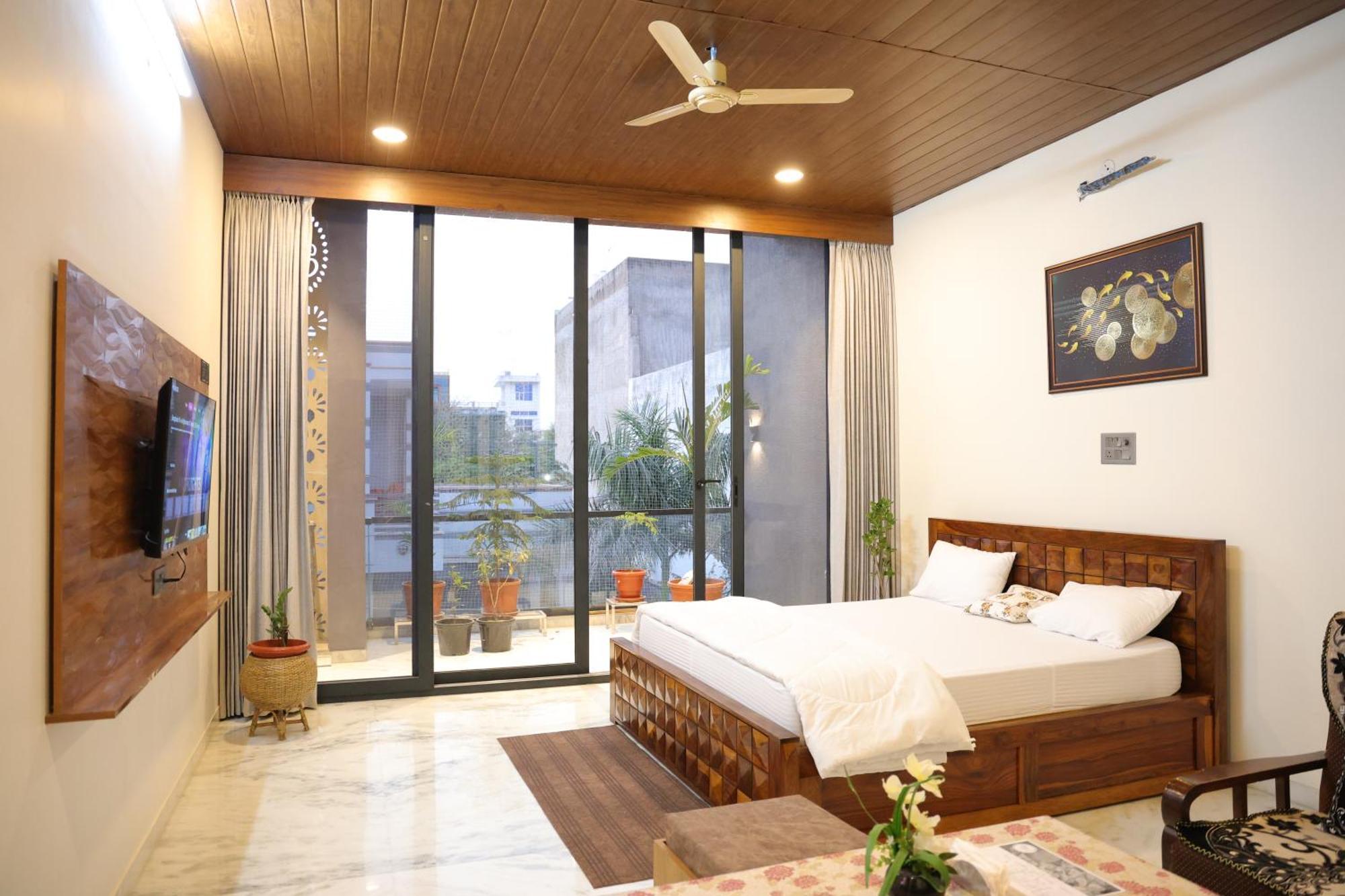 Amritam Palace A Luxury Ac Home Stay Ringas Ngoại thất bức ảnh