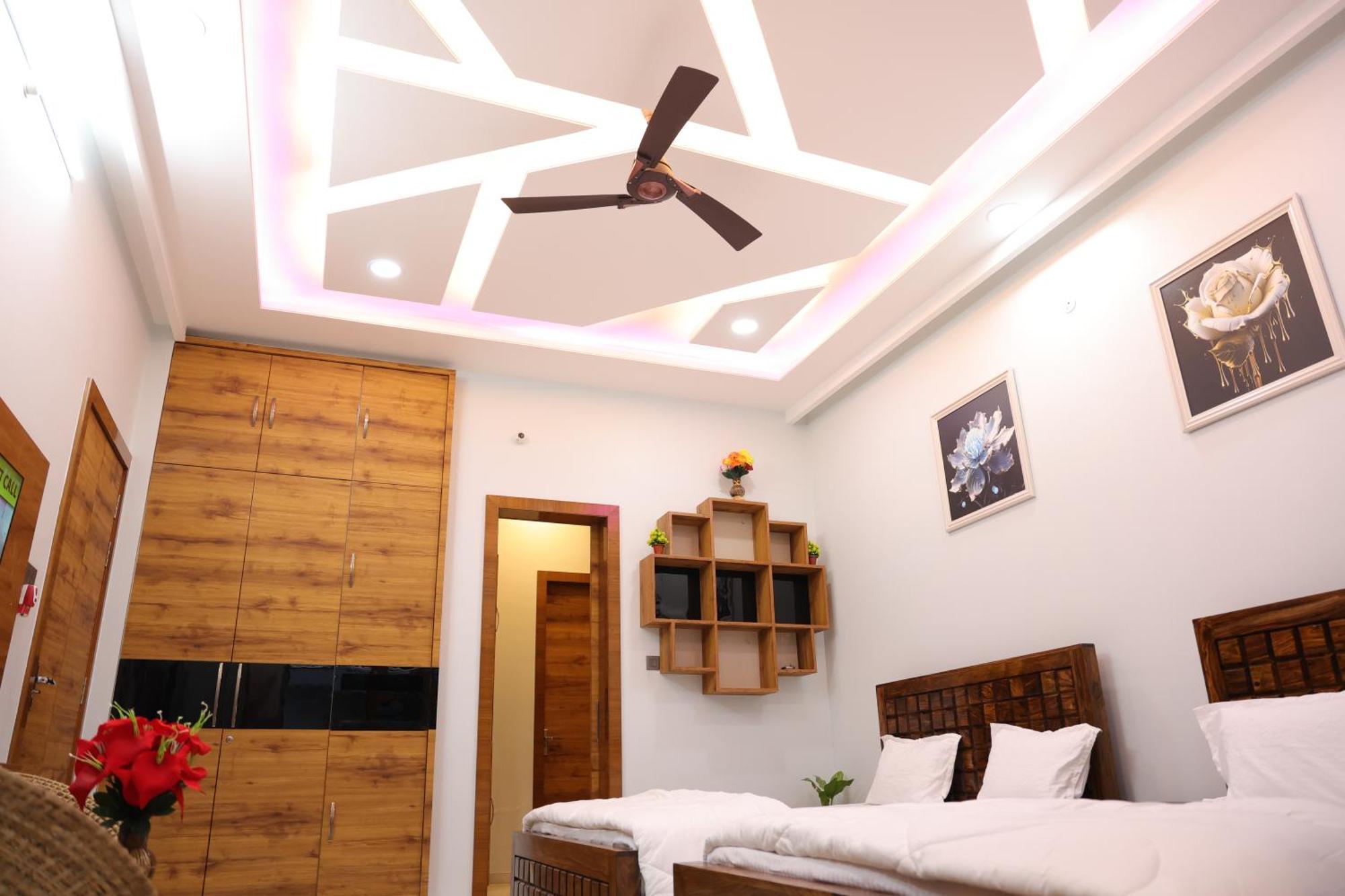 Amritam Palace A Luxury Ac Home Stay Ringas Ngoại thất bức ảnh