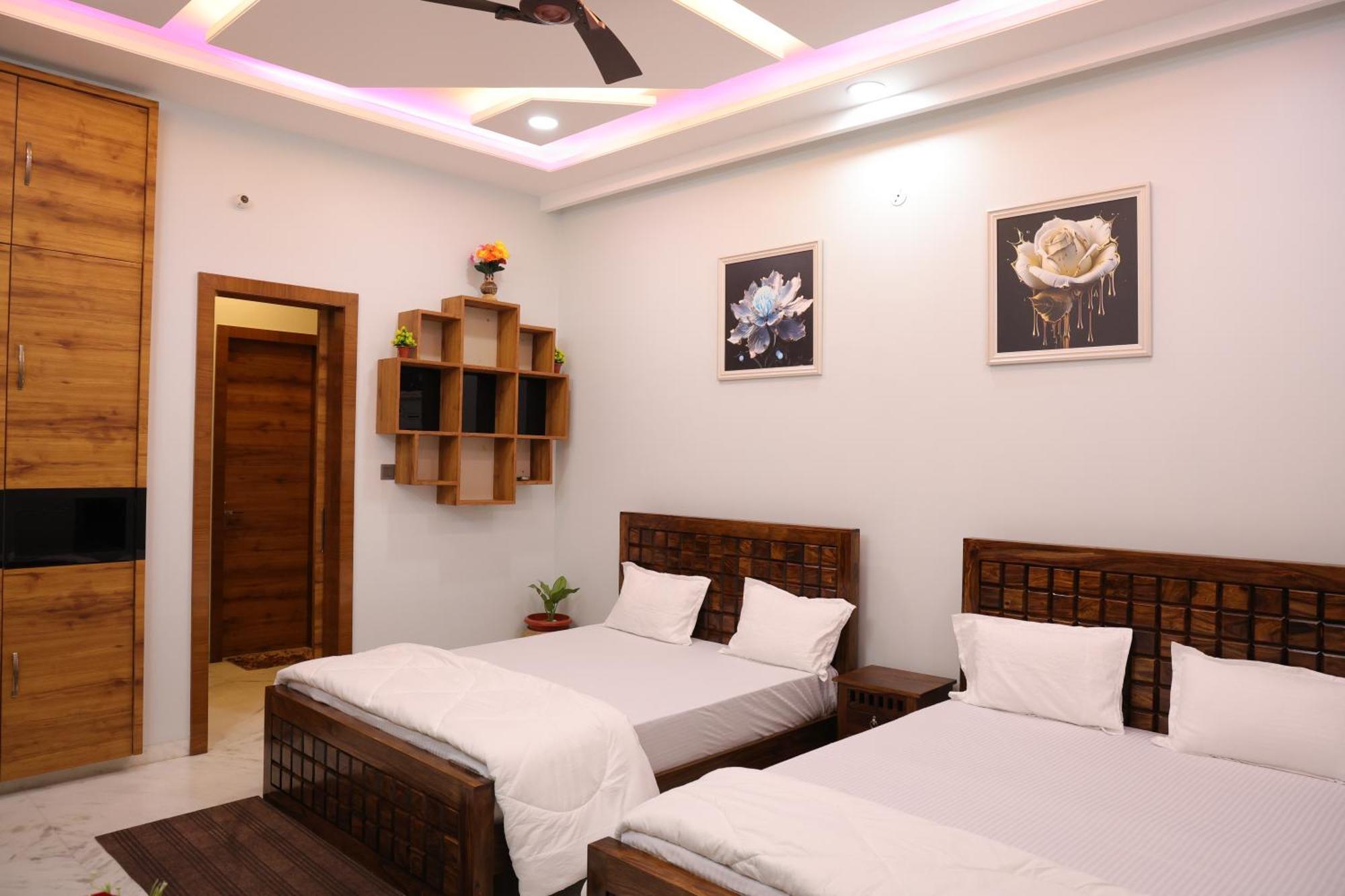Amritam Palace A Luxury Ac Home Stay Ringas Ngoại thất bức ảnh
